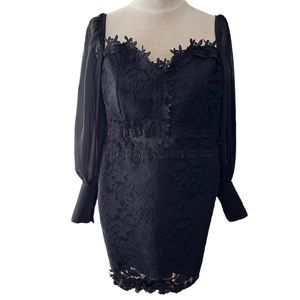 BCBG MAXAZRIA BLACK LACE MINI COCKTAIL DRESS